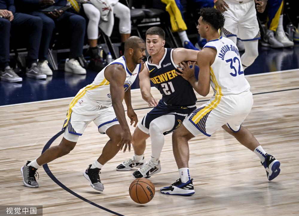 他不仅负责 他不仅负责