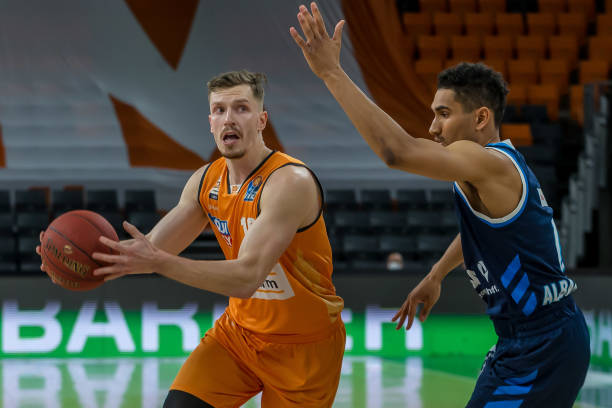 典般的氛围 典般的氛围